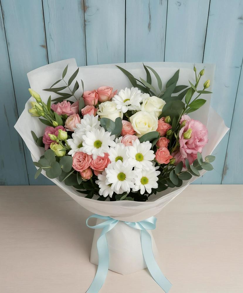 Букет цветов из: Розы, Лизиантусы и Хризантемы в Куликово