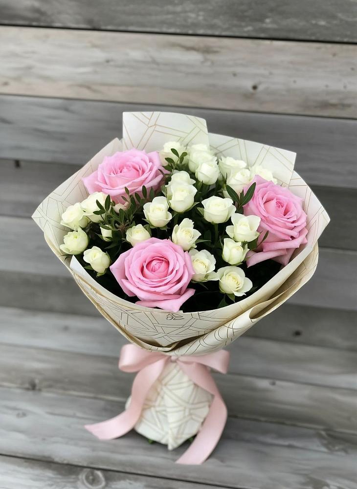 Букет цветов из: Розы в Куликово