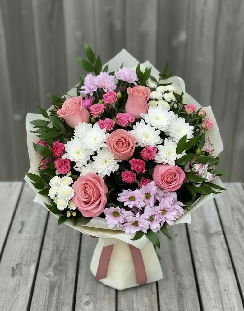 Букет цветов из: Альстромерии, Гвоздики, Розы и Хризантемы в Куликово