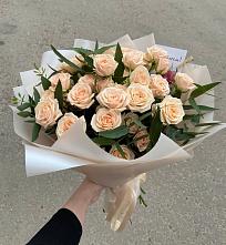 Букет Кремовые розы Латте в Куликово
