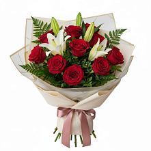 Букет цветов из:  Лилии и Розы в Куликово