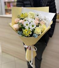 Букет цветов из:  Альстромерии, Розы и Хризантемы в Куликово
