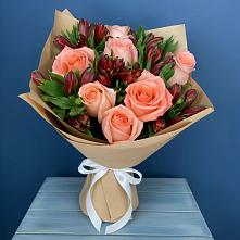 Букет цветов из:  Розы и Альстромерии в Куликово