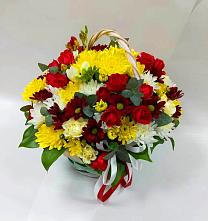 Цветочная композиция из Хризантемы и Розы в корзине в Куликово