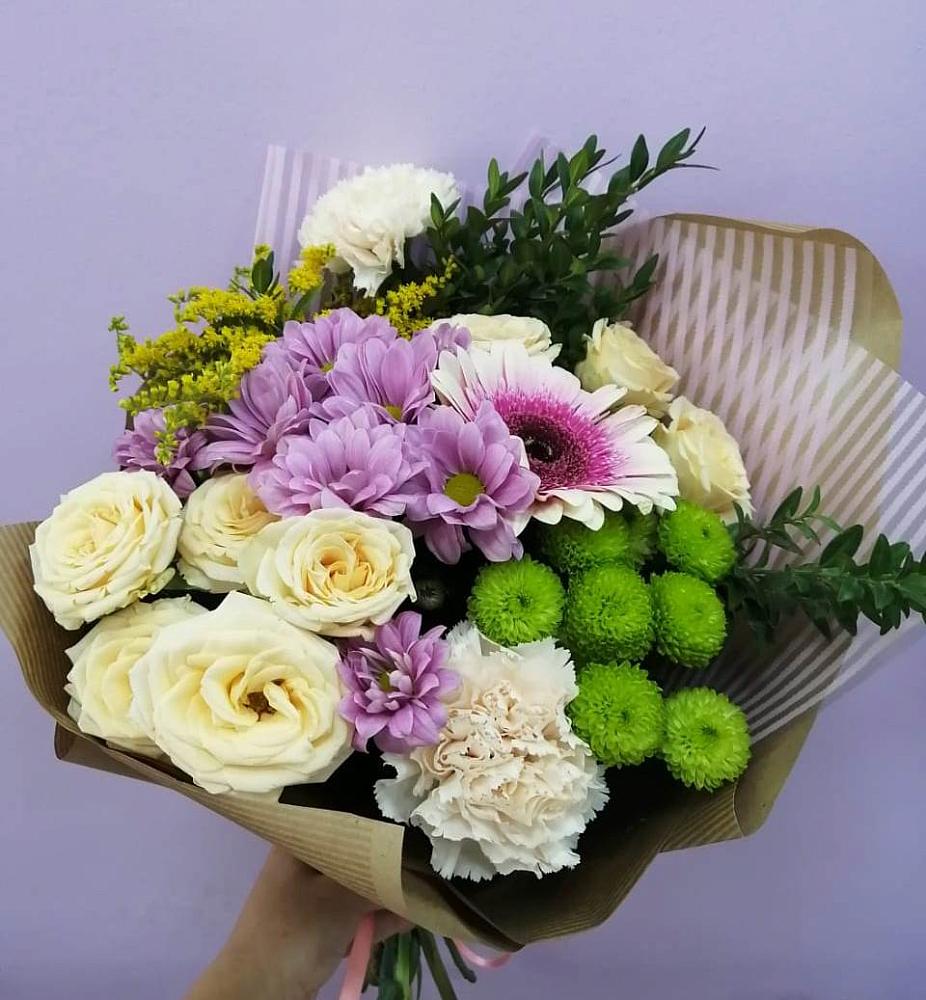 Букет цветов из: Хризантемы, Розы, Гвоздики и Герберы в Куликово