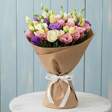 Букет цветов из:  Лизиантусы в Куликово